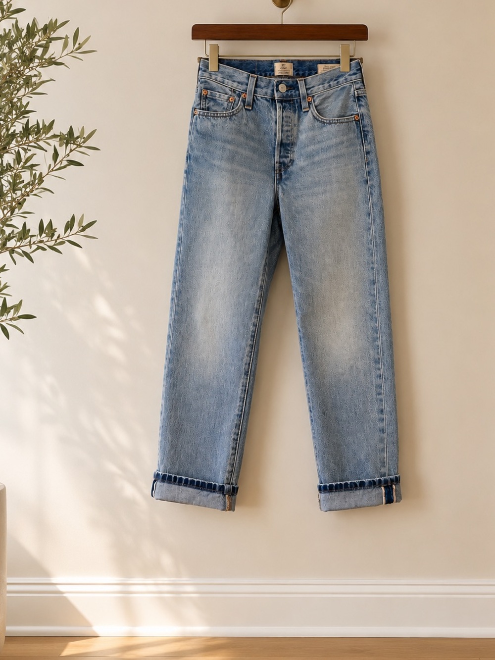 Levi’s Premium 501 Original Cropped Selvedge Jeans Women 24 Medium Wash